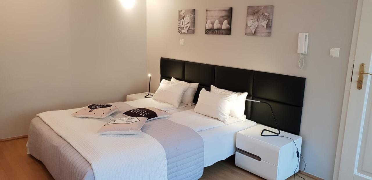 Aparthotel Old City Cracovie Extérieur photo
