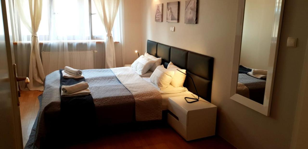 Aparthotel Old City Cracovie Extérieur photo