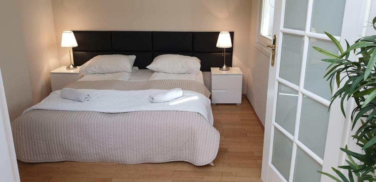Aparthotel Old City Cracovie Extérieur photo