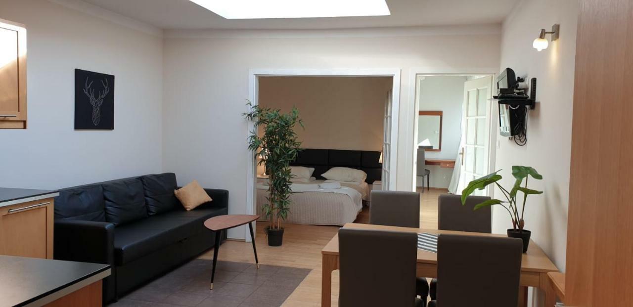 Aparthotel Old City Cracovie Extérieur photo